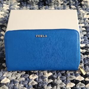 Furla Babylon Zip Around Wallet